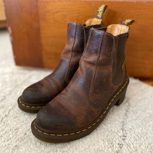 Doc Martens 38 Heeled Chelsea Boots